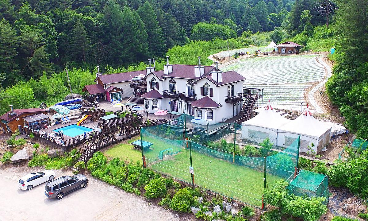 Gold Castle Pension Πιόνγκτσανγκ Εξωτερικό φωτογραφία
